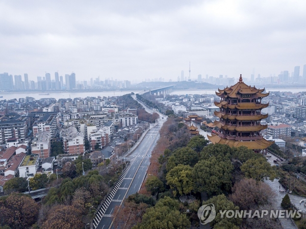 2020년 1월 26일 촬영된 중국 허베이성 우한 시내의 모습. [신화=연합뉴스]