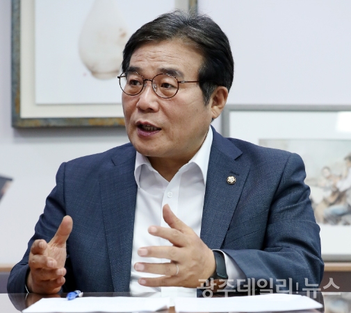 이병훈 더불어민주당 국회의원(광주 동구남구을)